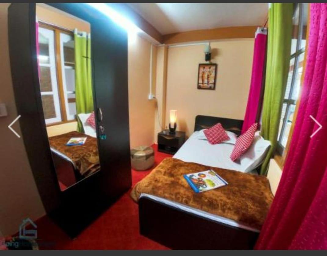 דרג'ילינג Sumnima Homestay מראה חיצוני תמונה